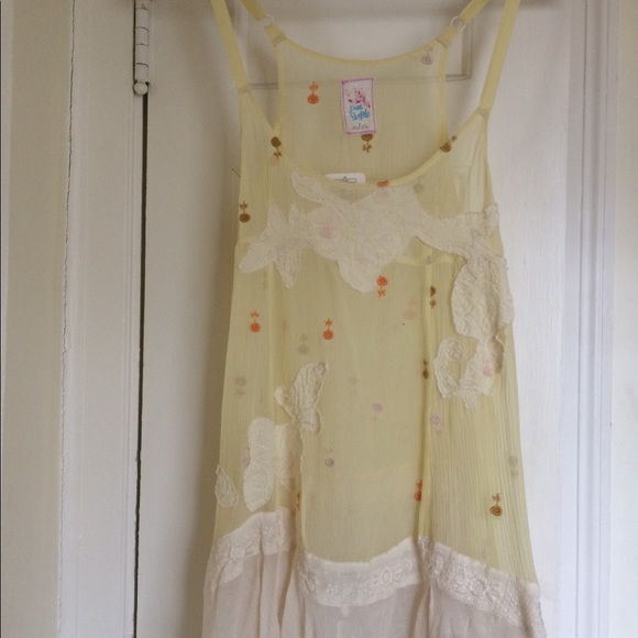 Brand new lacy tank top - Picture 5 of 5